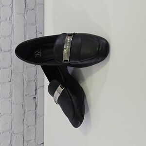 NY & Co. Harleigh Loafer Black Size 9